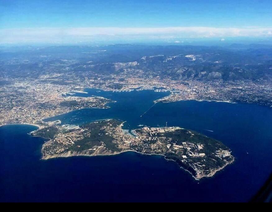 Superbe Appartement Neuf Aucalme Saint-Mandrier-sur-Mer Eksteriør billede